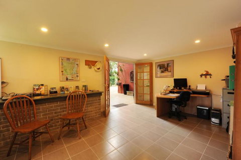 Rooftops Bed & Breakfast - Taree Accommodation 12