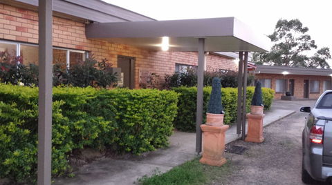 AA Hilldrop Motor Inn - Taree Accommodation 1