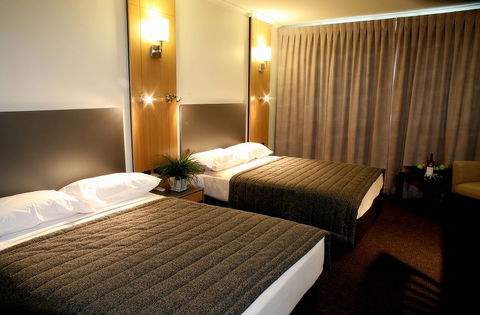 Metro Hotel Ipswich International - Taree Accommodation 1