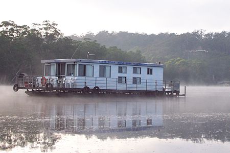 Clyde River Houseboats - Taree Accommodation 1