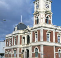 Boulder Town Hall - Taree Accommodation