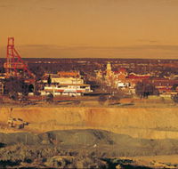 Super Pit - Taree Accommodation