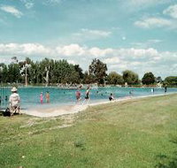 Millicent Swimming Lake - Taree Accommodation