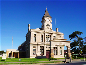  Taree Accommodation