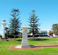 Historic Wallaroo Town Drive - Taree Accommodation