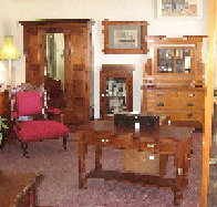 New Norfolk Antiques - Taree Accommodation