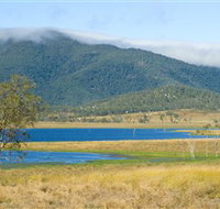 Lake Elphinstone - Taree Accommodation