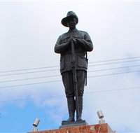 Charters Towers Memorial Cenotaph - Taree Accommodation