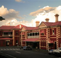Historic Walk Through Mort Estate - Taree Accommodation