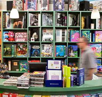 Lorne Beach Books - Taree Accommodation
