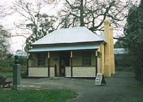 Adam Lindsay Gordon Cottage - Taree Accommodation 0