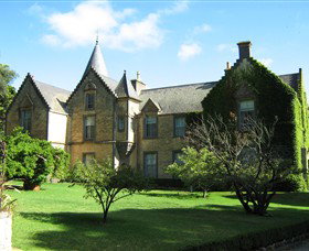 Overnewton Castle - Taree Accommodation 0