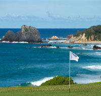 Narooma Golf Club - Taree Accommodation