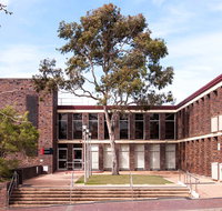 Shoalhaven City Arts Centre - Taree Accommodation