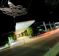 Gladstone City Library - Taree Accommodation
