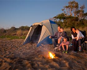Lilley's Beach - Taree Accommodation 1