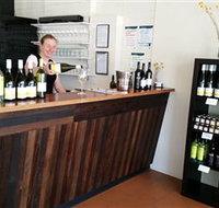 Billy Button Wines - Taree Accommodation