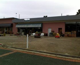 Ross Relics Yass - Taree Accommodation 0