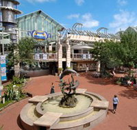 Warringah Mall - Taree Accommodation