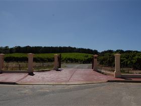 Grancari - Taree Accommodation 1