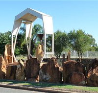 Jericho Crystal Trumpeters - Taree Accommodation