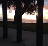 Meningie's Pelican Path - Yunti Ngopun Ngami - Taree Accommodation