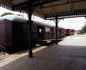 DUNERA  MUSEUM - Hay Internment And Prisoner Of War Camps Interpretive Centre - Taree Accommodation 6