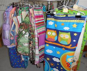 Sticky Beaks Craft Co-Operative Of Avoca - Taree Accommodation 3