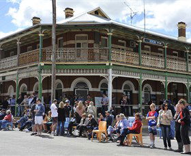 Mirrool Royal Hotel - Taree Accommodation 0