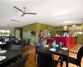 Domaine Asmara - Taree Accommodation 2