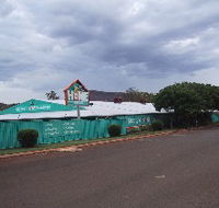 Muzzys Hardware - Taree Accommodation