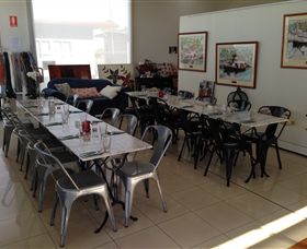 Blue Artz Gallery & Cafe - Taree Accommodation 2