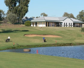 Yarrawonga Mulwala Golf Club Resort - Taree Accommodation 1