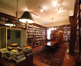 Duneira, Mt Macedon - Taree Accommodation 2