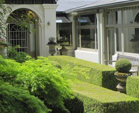 Duneira, Mt Macedon - Taree Accommodation 6