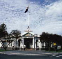Museum of The Riverina - Historic Council Chambers Site - Taree Accommodation