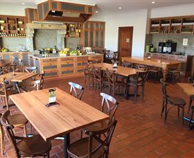 Beechworth Honey Discovery - Taree Accommodation 5