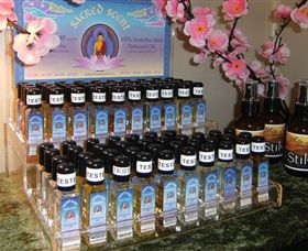 Hugs Across The Cosmos - Taree Accommodation 3