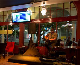 PJ O'Reilly's Irish Pub - Taree Accommodation 1