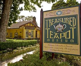 Bygone Beautys Treasured Teapot Museum And Tearooms - Taree Accommodation 3