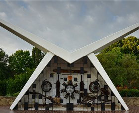 Southern Cloud Memorial - Taree Accommodation 2