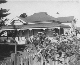 Crawford House - Taree Accommodation 2