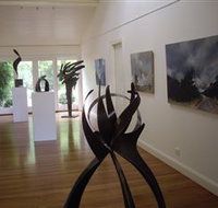 Ivy Hill Gallery - Taree Accommodation