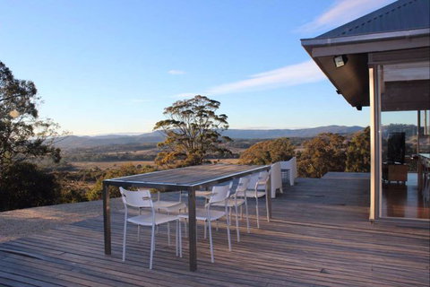 Mount Mitchell - Taree Accommodation 0