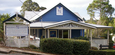 Holden’s Gallery - Taree Accommodation 1