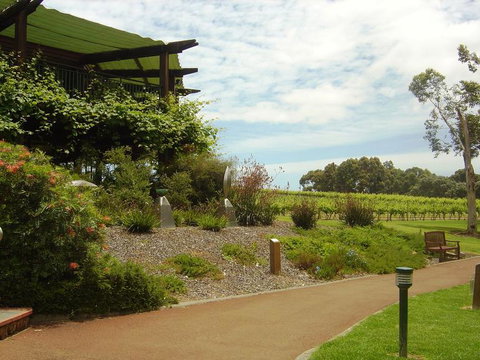 Margaret River, Caves, Wine And Cape Leeuwin Lighthouse Tour From Perth - Taree Accommodation 2