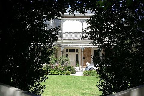 Adelaide Walking Tour: East End Escapade - Taree Accommodation 7