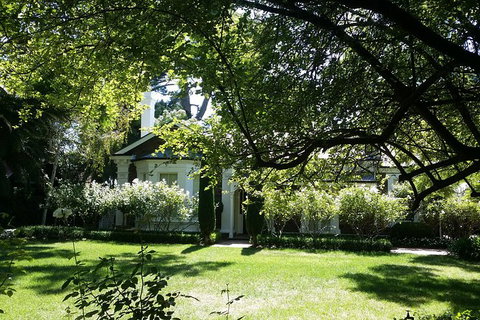 Adelaide Walking Tour: East End Escapade - Taree Accommodation 8