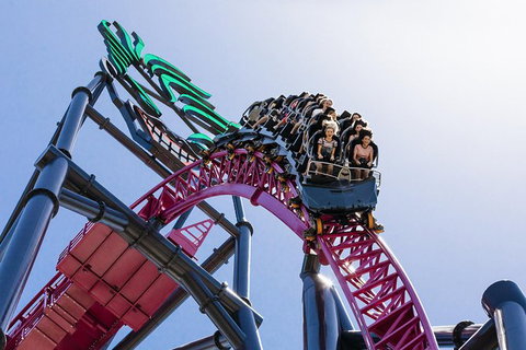 Gold Coast Theme Park Pass: Warner Bros. Movie World, Sea World And Wet'n'Wild - Taree Accommodation 0