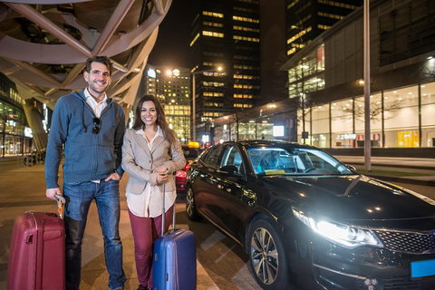 Cairns Airport (CNS) Arrival Transfer (Airport To Port Douglas Hotel Or Address) - Taree Accommodation 2